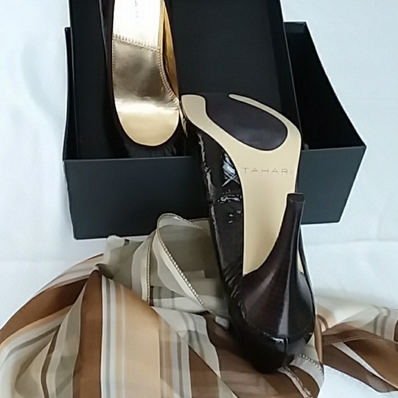 TAHARI SHOES - Picture 5 of 6